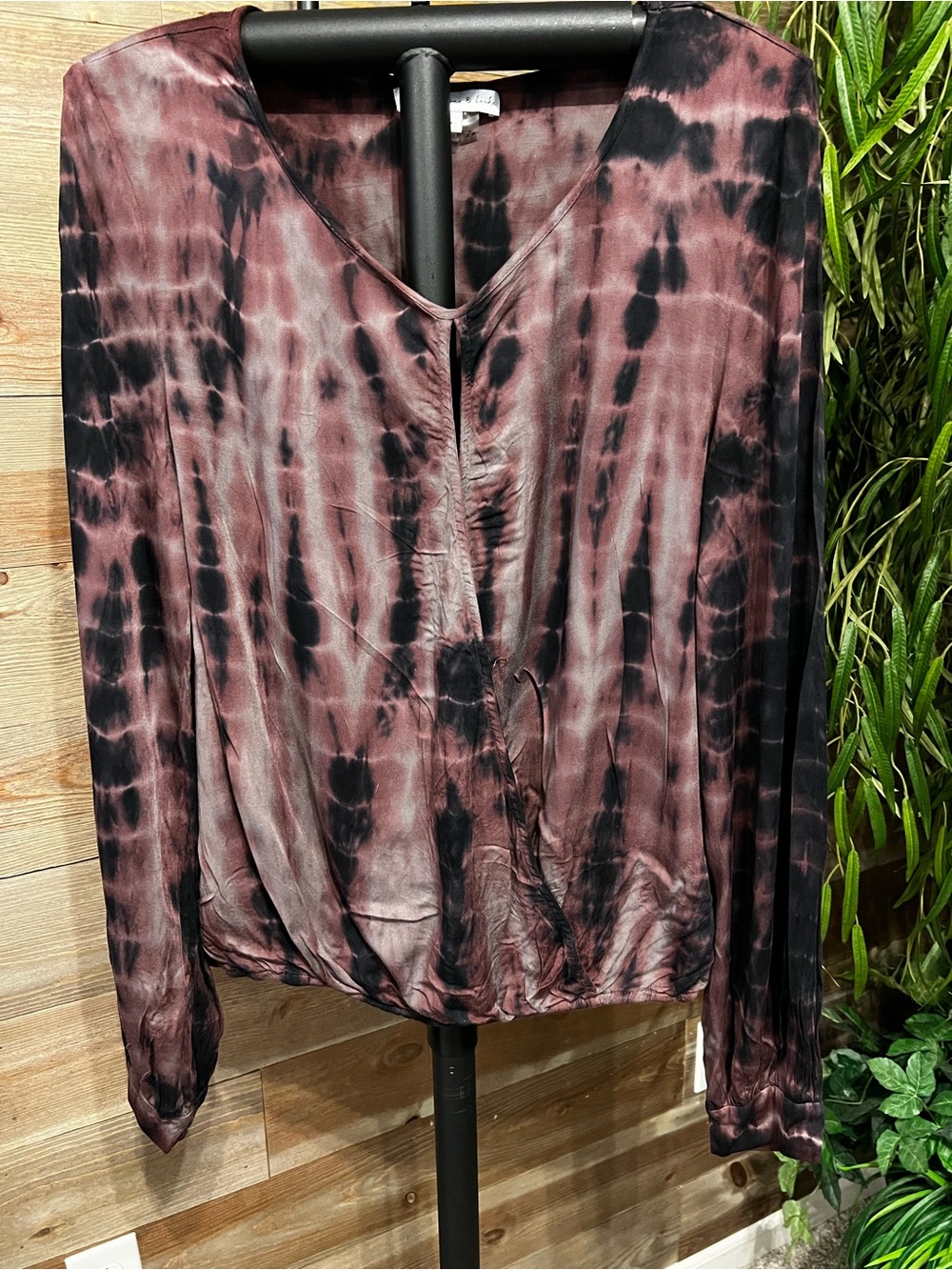 Young Fabulous & Broke black and brown tie dye blouse. L.
